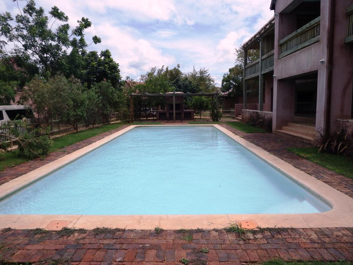 The Cottage Hoedspruit Bagian luar foto